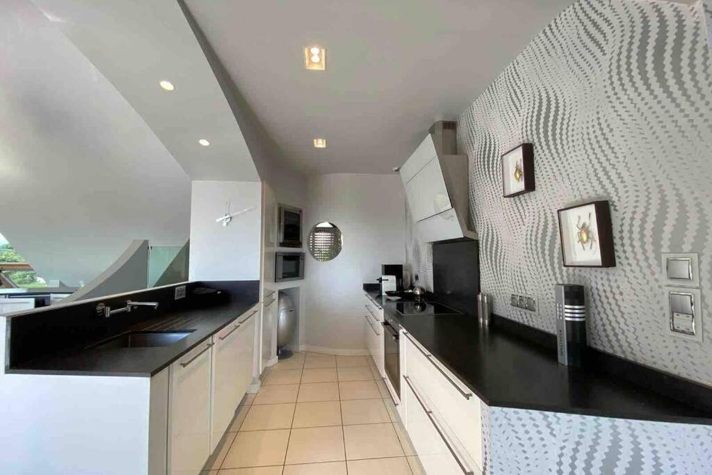 Appartement D'Exception Avec Vue Mer Gicquel Exterior photo